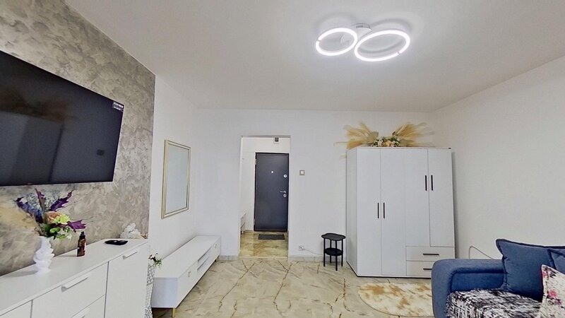 Dristor, garsoniera renovata 2026, etaj 6, mobilata complet